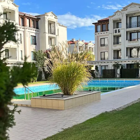 Park Side Life Sozopol