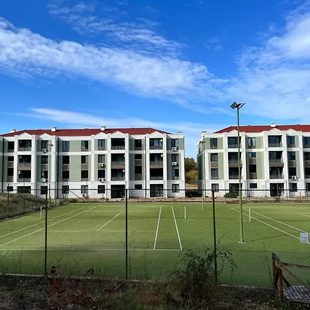 Park Side Life